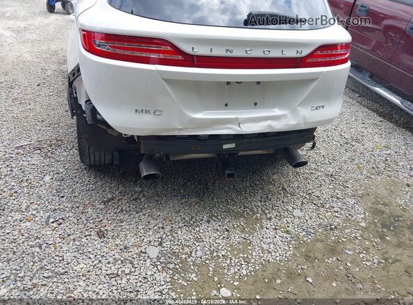 5LMCJ3C96HUL19390 2017 LINCOLN MKC White Вид спереду