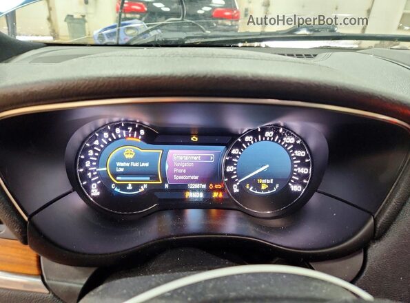 5LMCJ3C98HUL24283 2017 LINCOLN MKC Blue Widok zestawu wskaźników