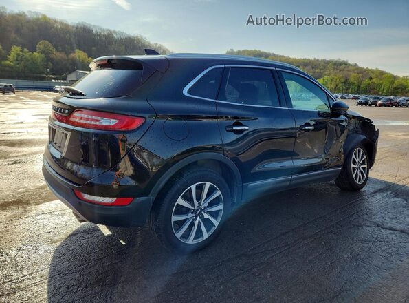 5LMCJ3D94KUL43421 2019 LINCOLN MKC Black Rear right