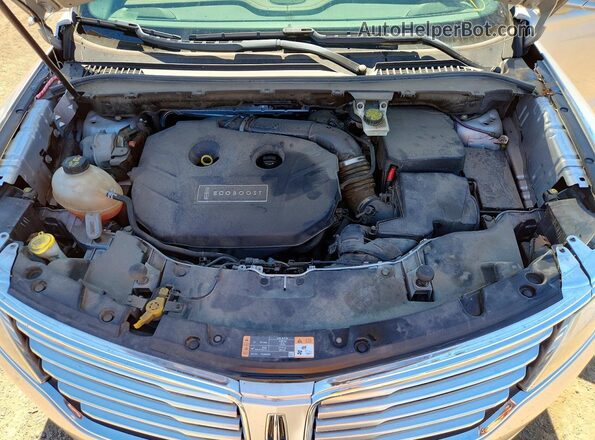 5LMCJ3D95HUL00019 2017 LINCOLN MKC Silver Սալոնի հետևի տեսք