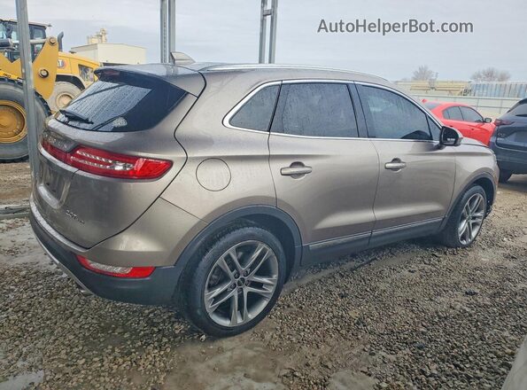 5LMCJ3D95JUL00852 2018 LINCOLN MKC Beige უკანა მარჯვენა