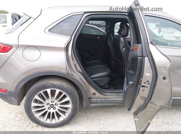 5LMCJ3D96HUL61069 2017 LINCOLN MKC Gray VIN sticker view