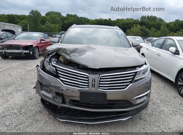 5LMCJ3D96HUL61069 2017 LINCOLN MKC Gray Front view