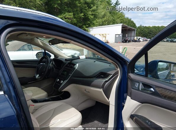 5LMCJ3D96JUL04716 2018 LINCOLN MKC Dark Blue Սալոնի դիմացի տեսք