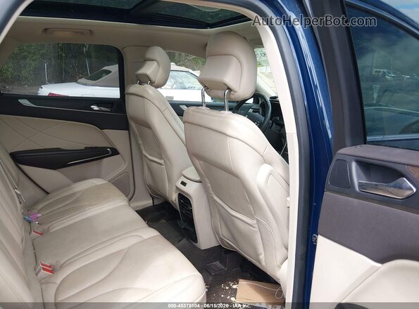 5LMCJ3D96JUL04716 2018 LINCOLN MKC Dark Blue VIN կոդի պիտակի տեսք