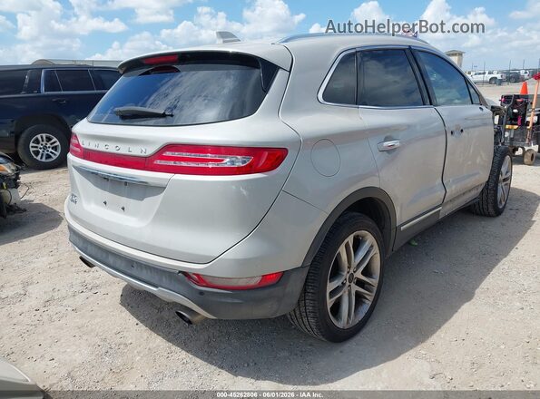 5LMCJ3D97KUL02717 2019 LINCOLN MKC Белый Задняя правая четверть