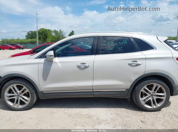 5LMCJ3D97KUL02717 2019 LINCOLN MKC Белый 
