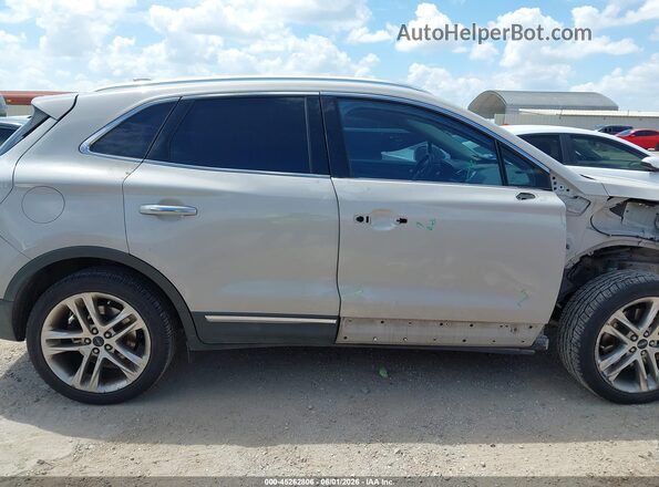 5LMCJ3D97KUL02717 2019 LINCOLN MKC Белый Панорамный вид салона 360°