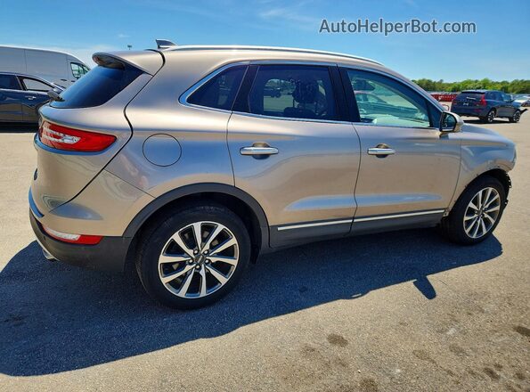 5LMCJ3D98KUL44328 2019 LINCOLN MKC Tan 