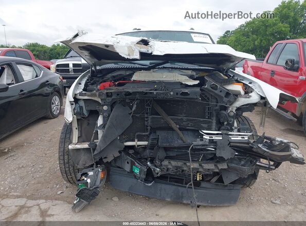 5LMJJ2HT3GEL02805 2016 LINCOLN NAVIGATOR White Widok wnętrza z tyłu