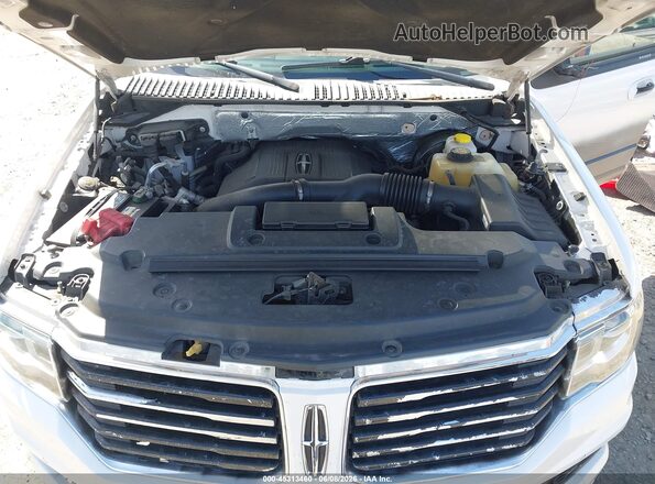 5LMJJ2HT5HEL07828 2017 LINCOLN NAVIGATOR White Vista trasera
