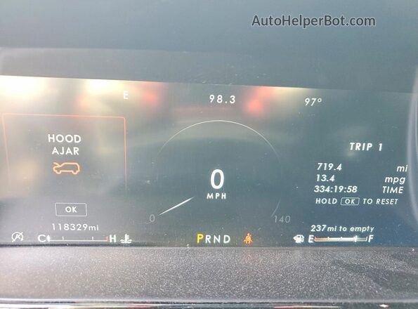 5LMJJ2HT5JEL11237 2018 LINCOLN NAVIGATOR Черный Вид щитка приборов