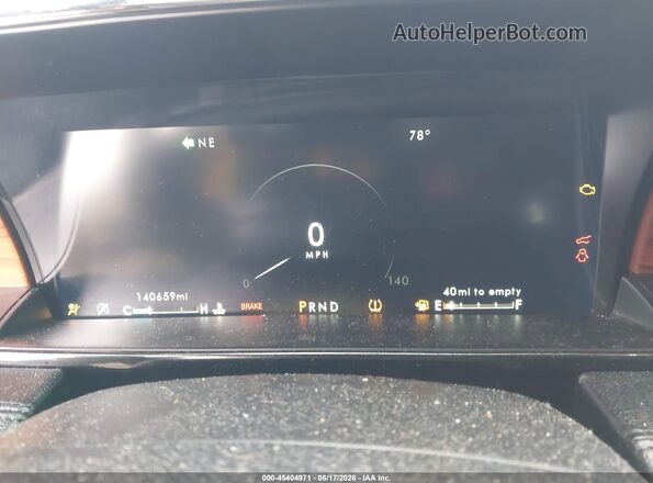 5LMJJ2HT6KEL05853 2019 LINCOLN NAVIGATOR Черный Вид задних сидений