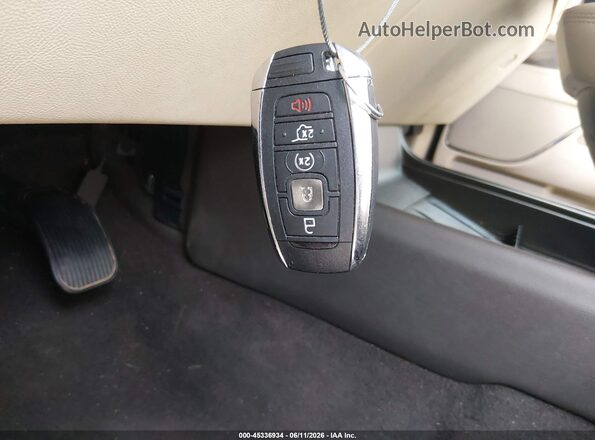 5LMJJ2HT9KEL16362 2019 LINCOLN NAVIGATOR White წინა პანელის ხედი