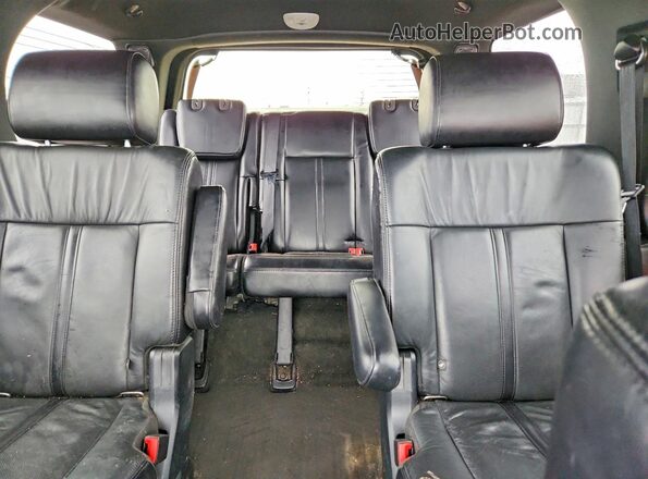5LMJJ2JT5GEL00872 2016 LINCOLN NAVIGATOR Silver უკანა სავარძლების ხედი