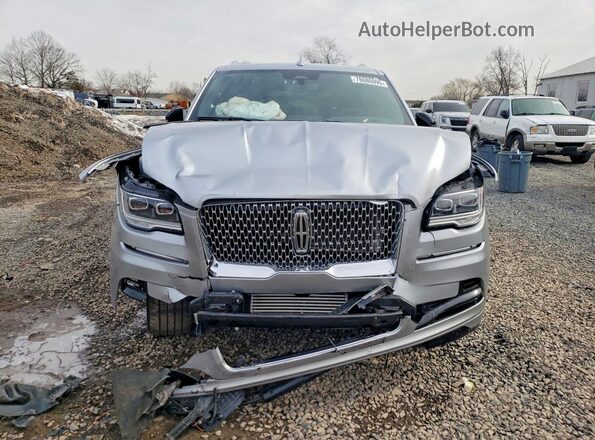5LMJJ2LG4PEL05982 2023 LINCOLN NAVIGATOR Серебряный Вид спереди