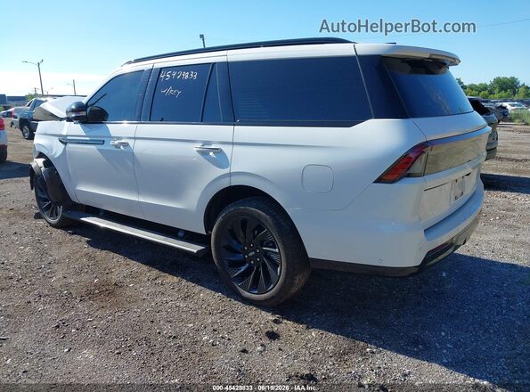 5LMJJ2LGXSEL01265 2025 LINCOLN NAVIGATOR White Rear left