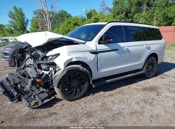 5LMJJ2LGXSEL01265 2025 LINCOLN NAVIGATOR White Front left