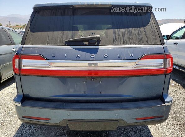 5LMJJ2LT6JEL13411 2018 LINCOLN NAVIGATOR Blue Rear view