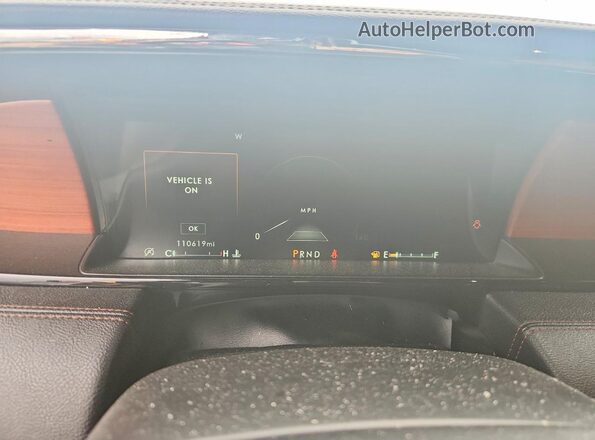 5LMJJ2LT9JEL07330 2018 LINCOLN NAVIGATOR Черный Вид щитка приборов