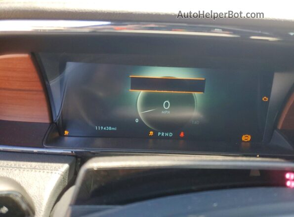 5LMJJ2LT9NEL05339 2022 LINCOLN NAVIGATOR Silver Instrument cluster view