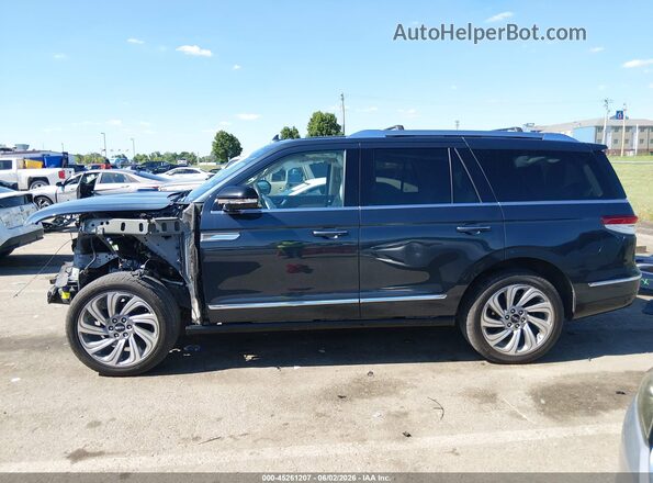 5LMJJ2NG7REL13641 2024 LINCOLN NAVIGATOR Black 