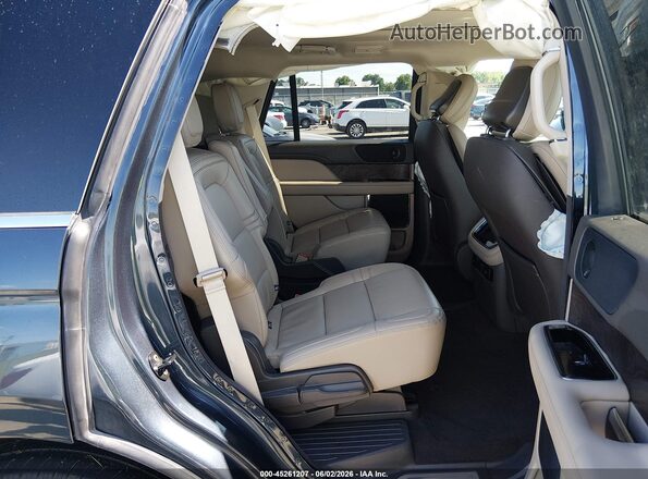 5LMJJ2NG7REL13641 2024 LINCOLN NAVIGATOR Black VIN կոդի պիտակի տեսք