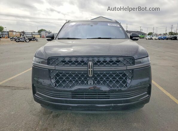 5LMJJ3LG5SEL13099 2025 LINCOLN NAVIGATOR Black Widok z przodu