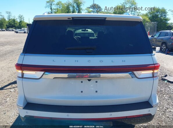 5LMJJ3LG7REL18069 2024 LINCOLN NAVIGATOR Белый 