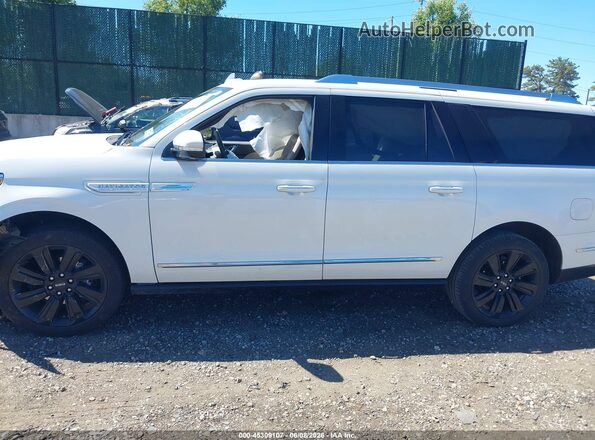 5LMJJ3LG7REL18069 2024 LINCOLN NAVIGATOR Белый Панорамный вид салона 360°