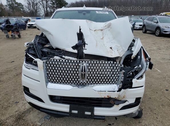 5LMJJ3LT0NEL10869 2022 LINCOLN NAVIGATOR Белый Вид спереди