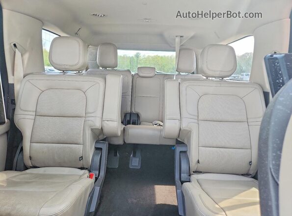 5LMJJ3LT1NEL02599 2022 LINCOLN NAVIGATOR White 