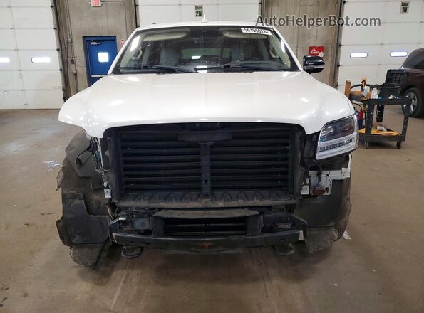 5LMJJ3LT3KEL11865 2019 LINCOLN NAVIGATOR White Widok z przodu
