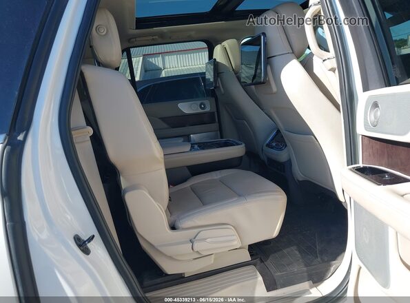 5LMJJ3LT6LEL13143 2020 LINCOLN NAVIGATOR White VIN կոդի պիտակի տեսք