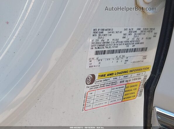 5LMJJ3LT6LEL13143 2020 LINCOLN NAVIGATOR White Շարժիչի բաժամունքի տեսք