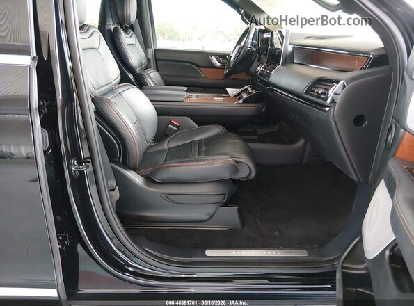 5LMJJ3TGXREL15098 2024 LINCOLN NAVIGATOR Black წინა სალონის ხედი