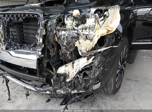 5LMJJ3TGXREL15098 2024 LINCOLN NAVIGATOR Black ხელსაწყოთა პანელის ხედი