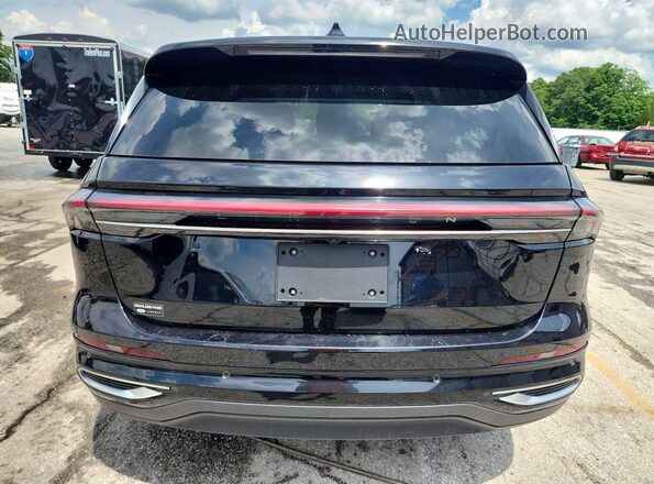 5LMPJ8J40SJ890940 2025 LINCOLN NAUTILUS Black Rear view