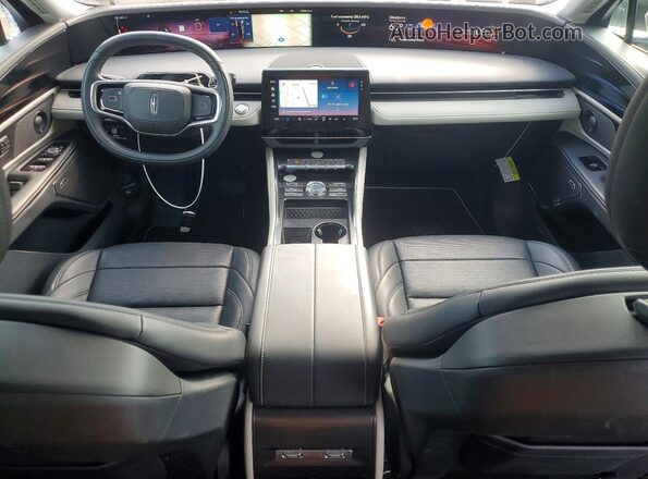 5LMPJ8J4XRJ859785 2024 LINCOLN NAUTILUS Silver 