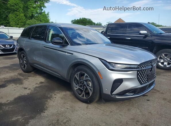5LMPJ8J4XRJ859785 2024 LINCOLN NAUTILUS Silver 