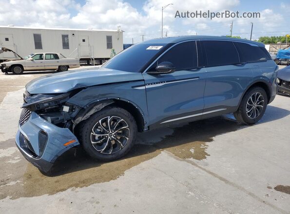 5LMPJ8JA8TJ035698 2026 LINCOLN NAUTILUS Blue VIN կոդի պիտակի տեսք