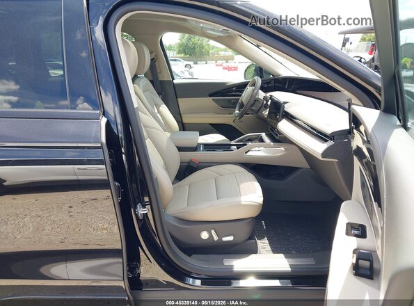 5LMPJ8KA2SJ966890 2025 LINCOLN NAUTILUS Black Vista interior delantera