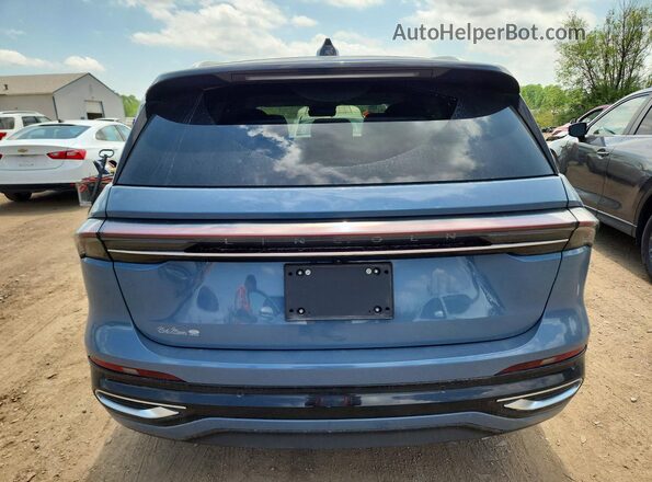 5LMPJ8KA4SJ963005 2025 LINCOLN NAUTILUS Blue Հետևի տեսք