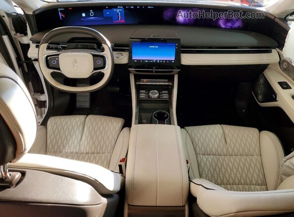 5LMPJ9JA3RJ854875 2024 LINCOLN NAUTILUS White Dashboard view