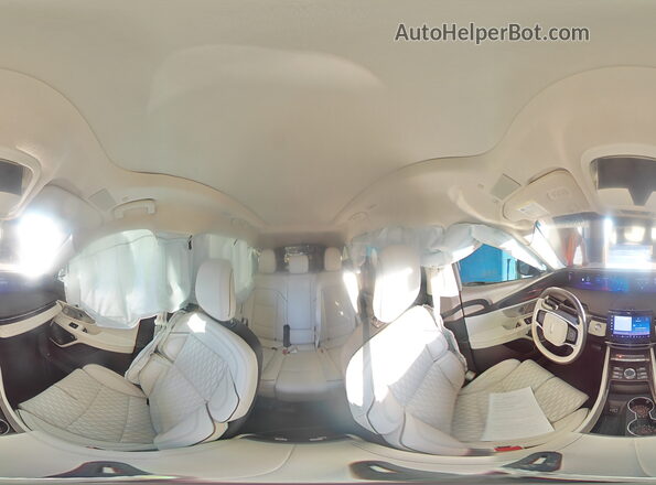 5LMPJ9JA3RJ854875 2024 LINCOLN NAUTILUS White 360 interior view