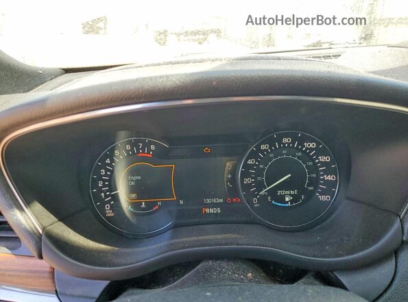 5LMTJ3DH0GUJ04155 2016 LINCOLN MKC White Սարքավորումների վահանակի տեսք