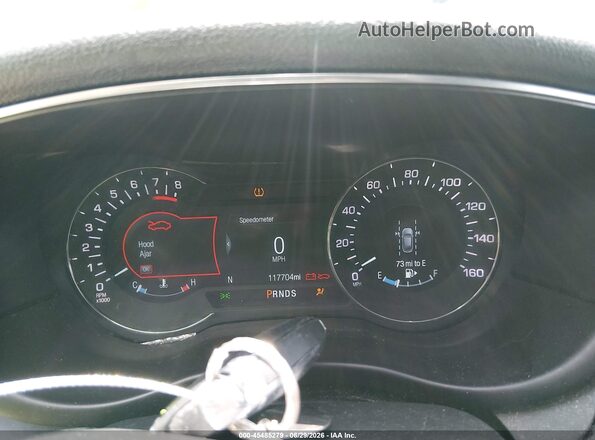 5LMTJ3DH2KUL52786 2019 LINCOLN MKC White Widok tylnych siedzeń