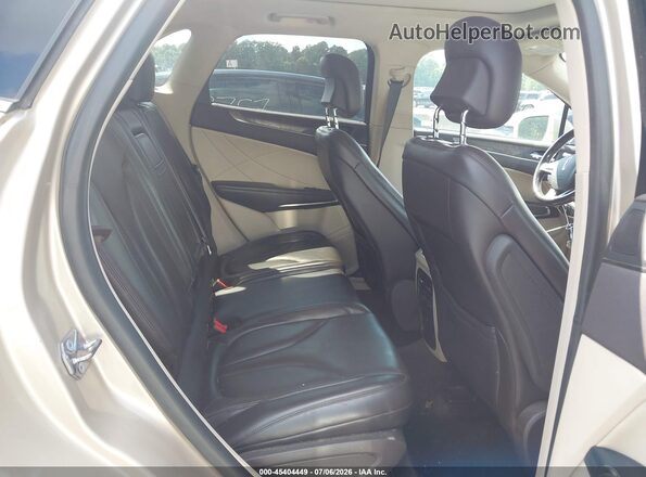 5LMTJ3DH4HUL35593 2017 LINCOLN MKC Beige Widok naklejki z numerem VIN