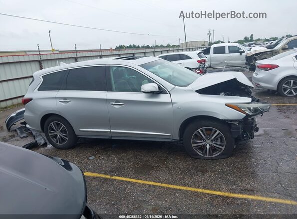 5N1AL0MN0GC504621 2016 INFINITI QX60 Серебряный Вид задней части салона