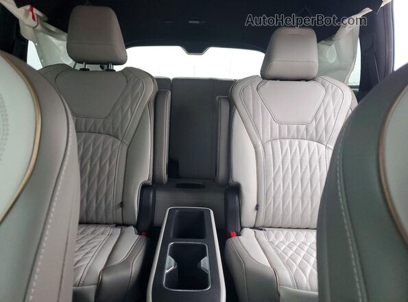 5N1AL1HU8TC342688 2026 INFINITI QX60 Темно-бордовый Вид задних сидений